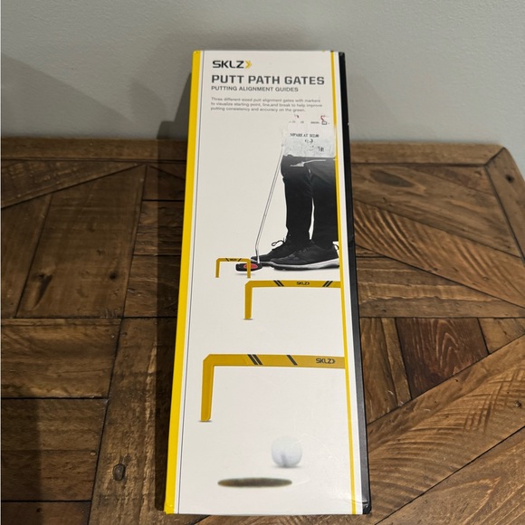 New Sklz Golf Putt Path Gates Putting Alignment Guides - Picture 2 of 7